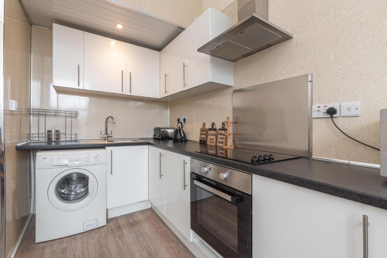 Spacious Ensuite Rooms In Edinburgh City Centre - Excellent Location Εξωτερικό φωτογραφία