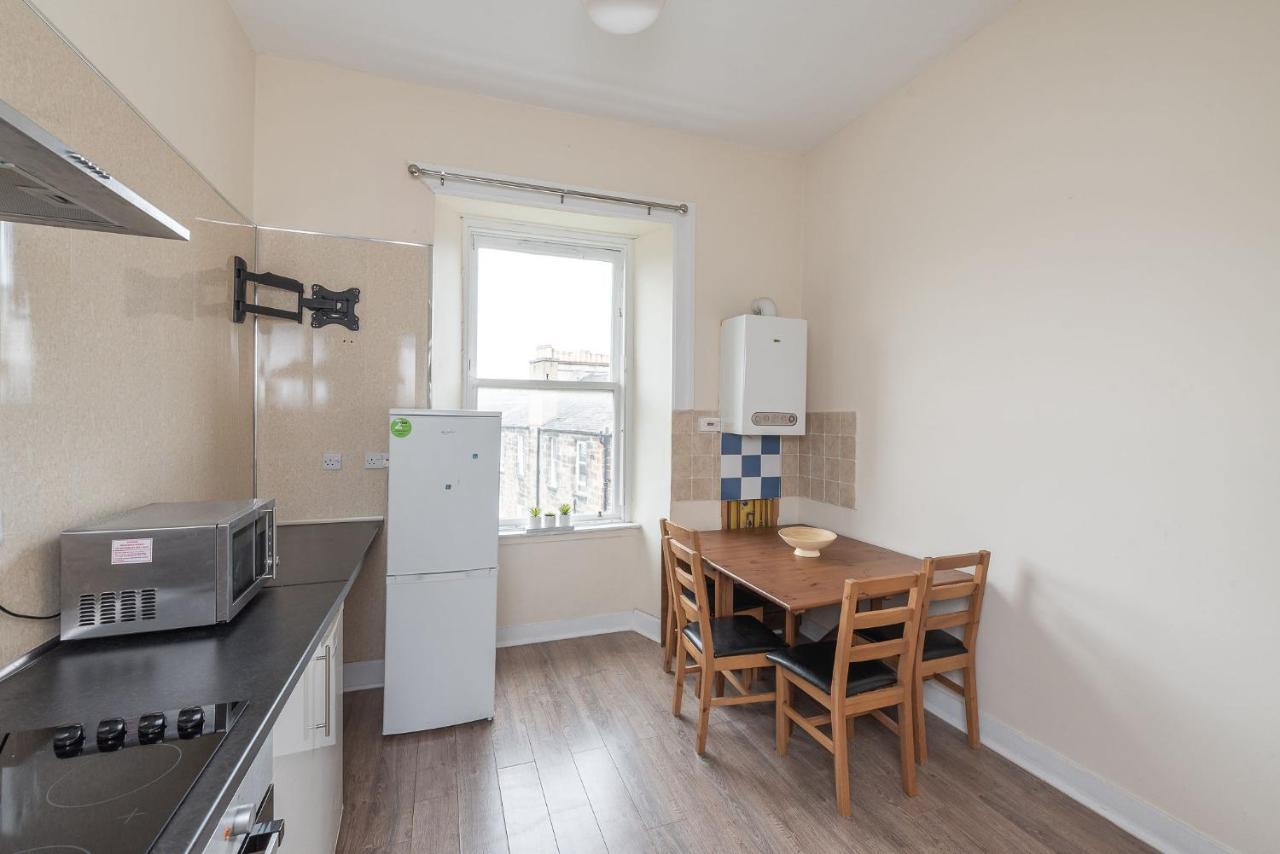 Spacious Ensuite Rooms In Edinburgh City Centre - Excellent Location Εξωτερικό φωτογραφία