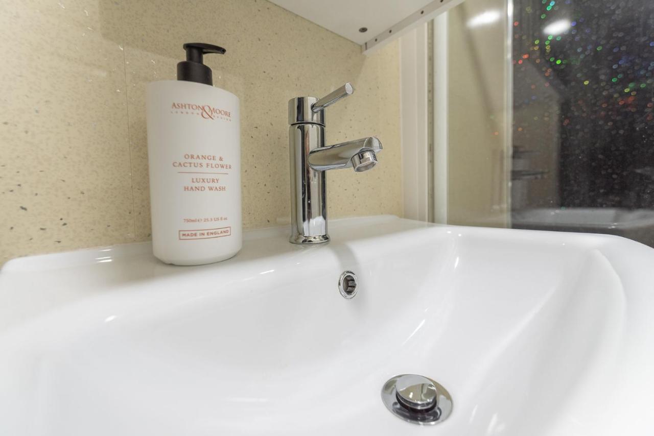 Spacious Ensuite Rooms In Edinburgh City Centre - Excellent Location Εξωτερικό φωτογραφία